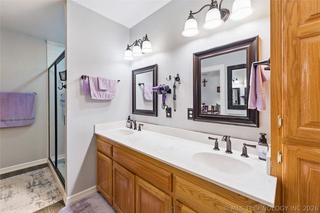 91 Plum Tree Road, Salina, OK 74365