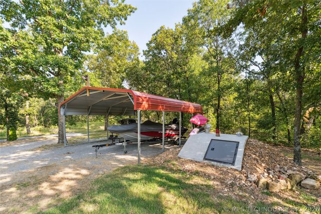 91 Plum Tree Road, Salina, OK 74365