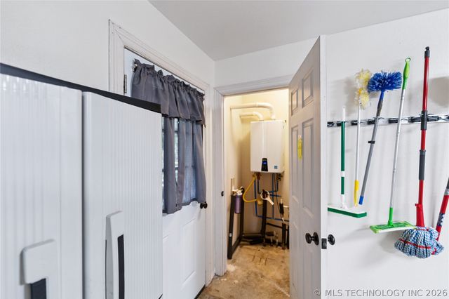 91 Plum Tree Road, Salina, OK 74365