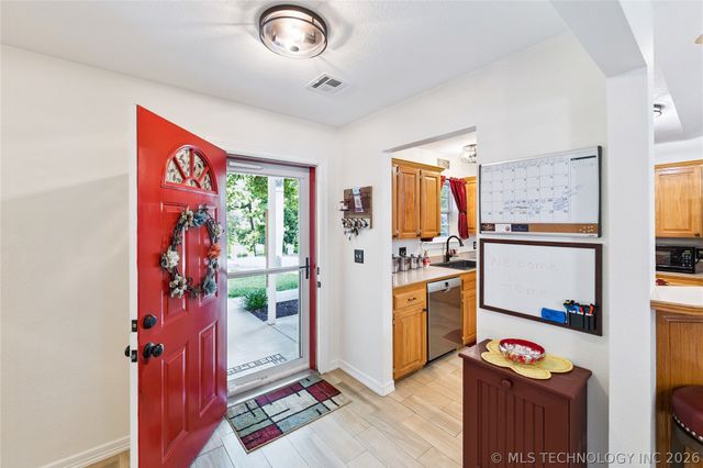 91 Plum Tree Road, Salina, OK 74365