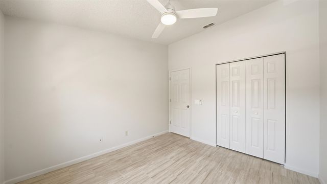 32 Navarra Ct, St Augustine, FL 32086