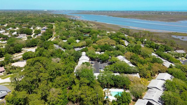 32 Navarra Ct, St Augustine, FL 32086