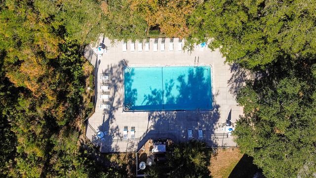 32 Navarra Ct, St Augustine, FL 32086