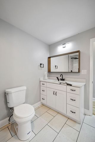 64 E 102ND Place, Chicago, IL 60628