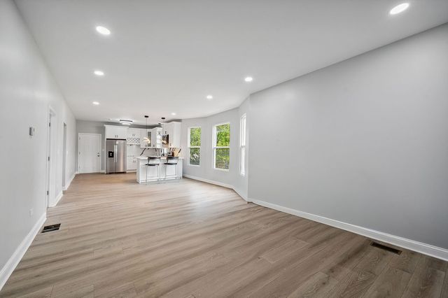 64 E 102ND Place, Chicago, IL 60628