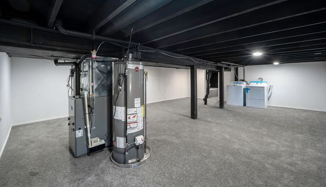 64 E 102ND Place, Chicago, IL 60628