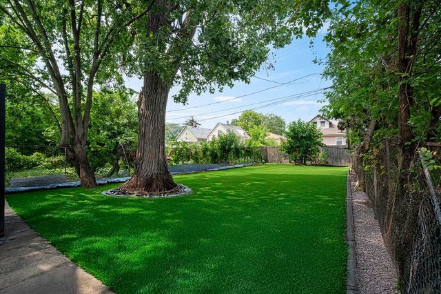 64 E 102ND Place, Chicago, IL 60628