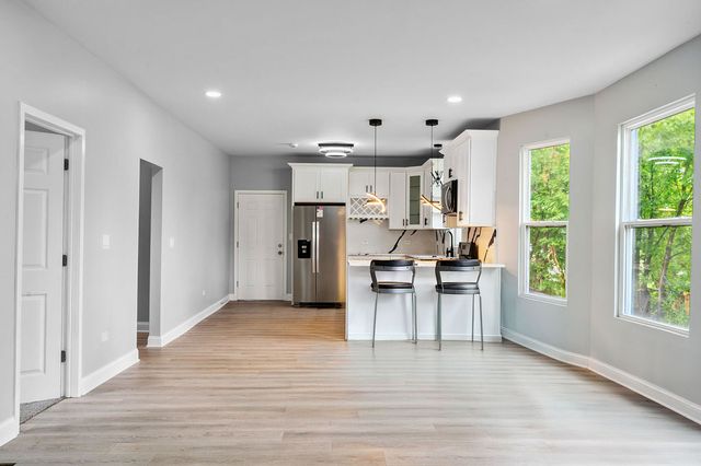 64 E 102ND Place, Chicago, IL 60628