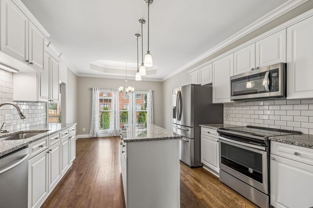 2323 Calderwood Ct, Murfreesboro, TN 37130