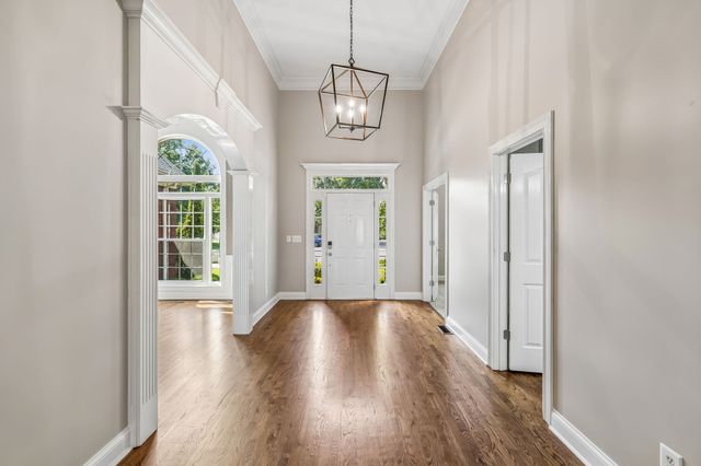 2323 Calderwood Ct, Murfreesboro, TN 37130