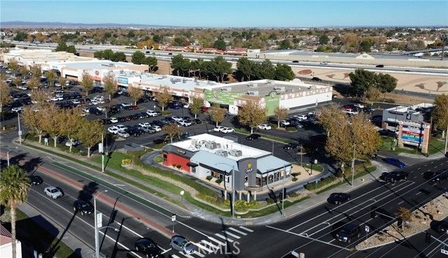 44333 Albeck, Lancaster, CA 93536