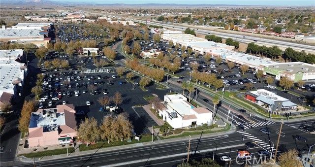 44333 Albeck, Lancaster, CA 93536