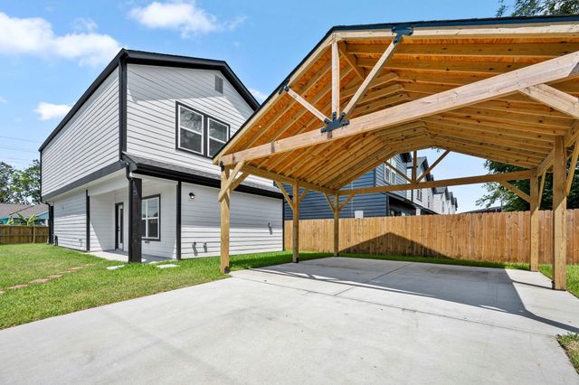 5700 Elysian Street, Houston, TX 77009