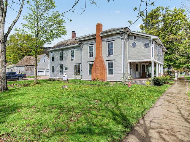 28 West Street, Bristol, VT 05443