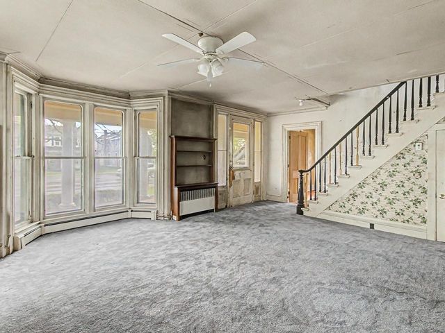 28 West Street, Bristol, VT 05443