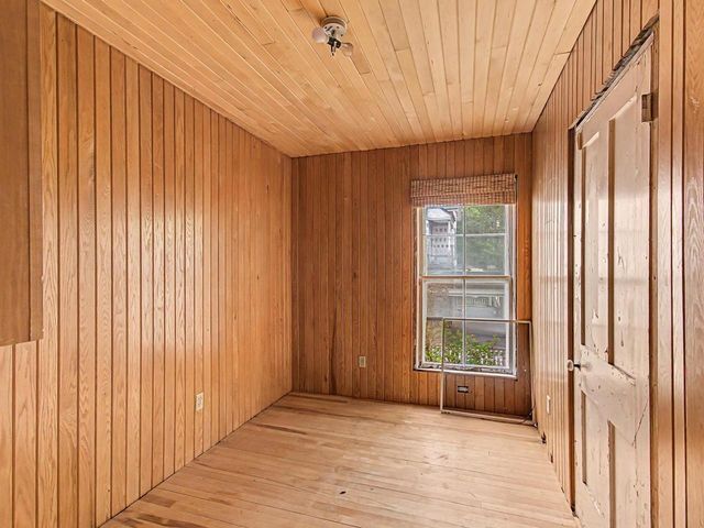 28 West Street, Bristol, VT 05443
