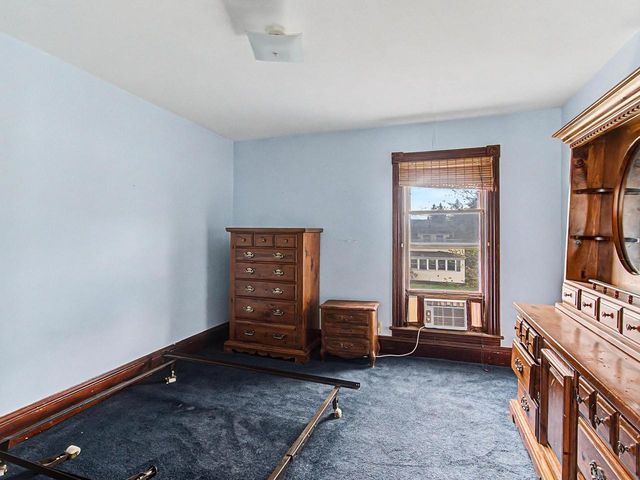28 West Street, Bristol, VT 05443