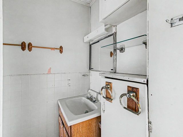28 West Street, Bristol, VT 05443