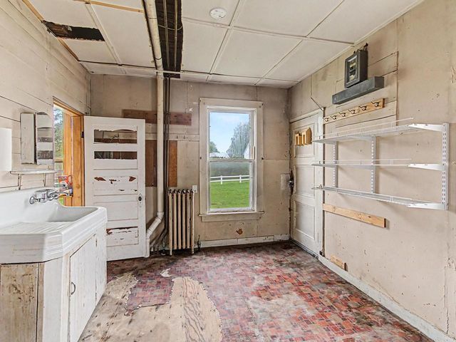 28 West Street, Bristol, VT 05443