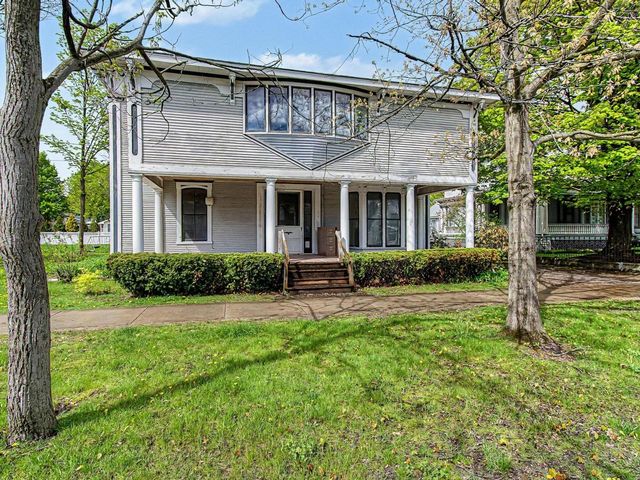 28 West Street, Bristol, VT 05443
