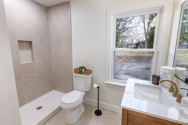 6207 Branch Hill Miamiville Road, Miami Twp, OH 45140