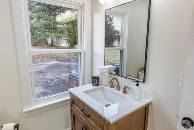 6207 Branch Hill Miamiville Road, Miami Twp, OH 45140