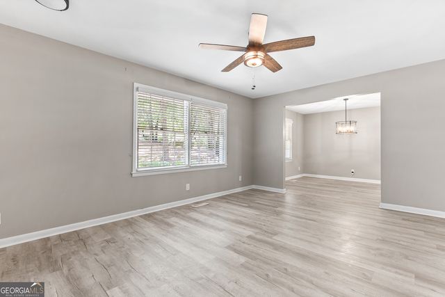 467 Kirkland Drive, Byron, GA 31008