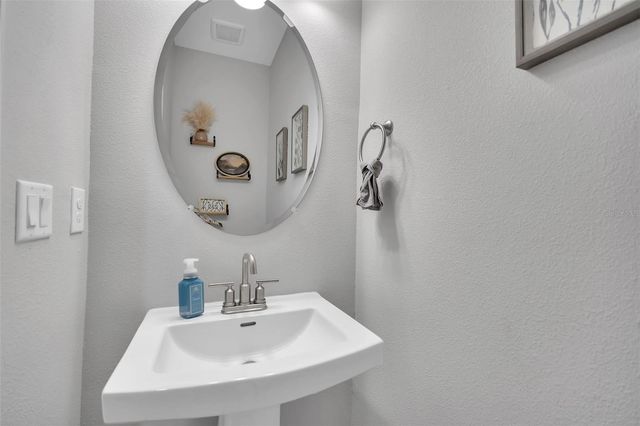 5659 EQUATOR COURT, Nokomis, FL 34275