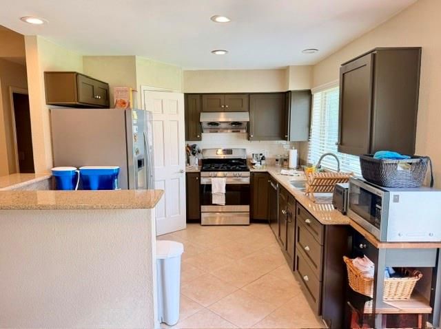 3214 Lakefield Way, Sugar Land, TX 77479