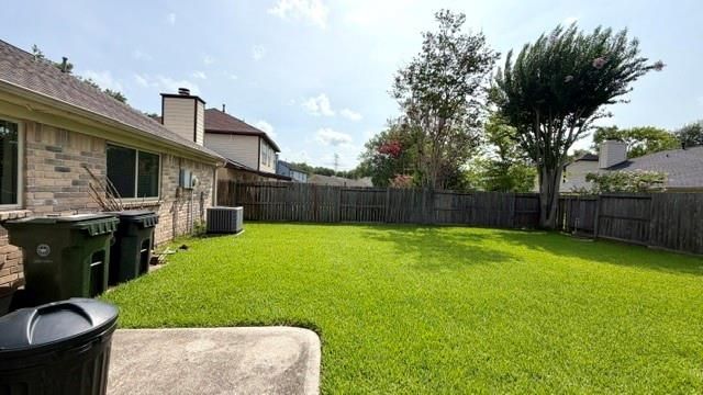 3214 Lakefield Way, Sugar Land, TX 77479
