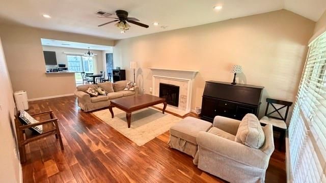 3214 Lakefield Way, Sugar Land, TX 77479