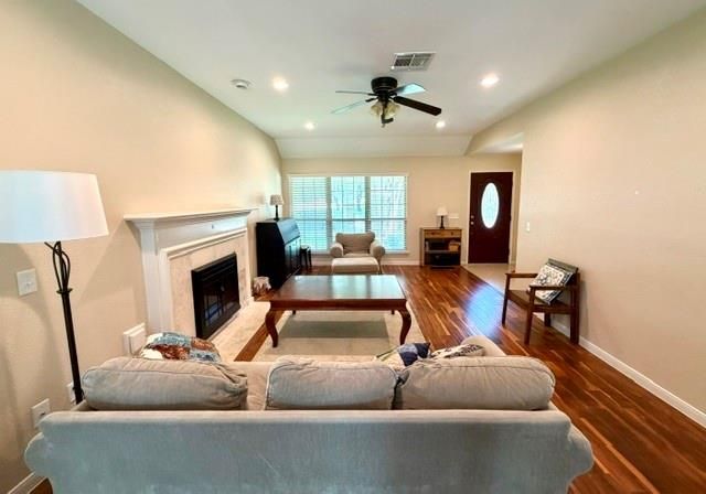 3214 Lakefield Way, Sugar Land, TX 77479