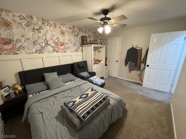 43 Amethyst Ln, Paterson City, NJ 07501