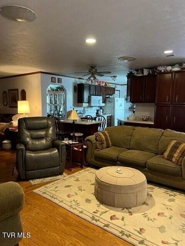363 Sugar Run Road, Jonesville, VA 24263