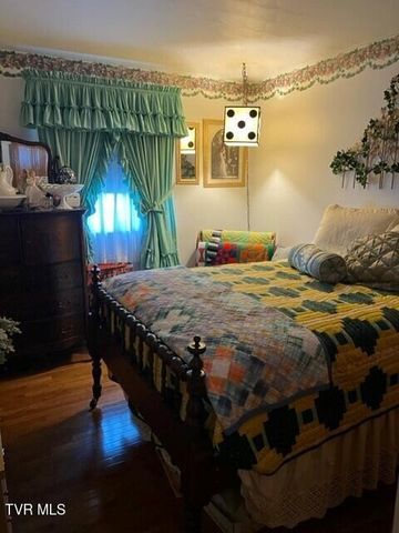 363 Sugar Run Road, Jonesville, VA 24263