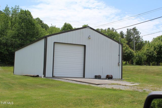363 Sugar Run Road, Jonesville, VA 24263