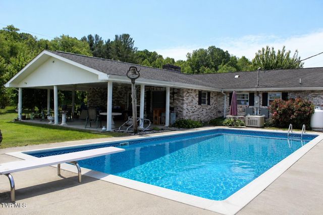 363 Sugar Run Road, Jonesville, VA 24263