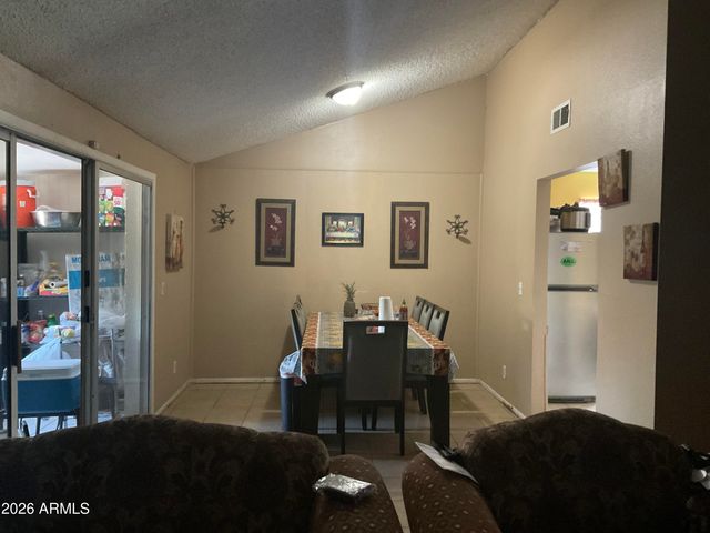 5617 W HATCHER Road, Glendale, AZ 85302