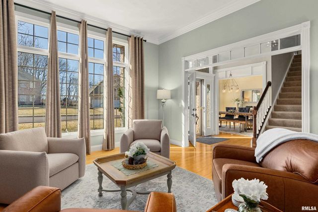 11308 N HICKORY WOODS Court, Dunlap, IL 61525