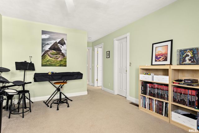 11308 N HICKORY WOODS Court, Dunlap, IL 61525