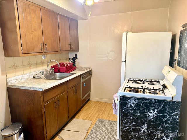 210 Ellsworth Street, Iselin, NJ 08830