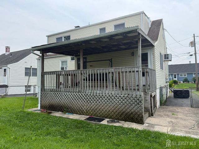 210 Ellsworth Street, Iselin, NJ 08830