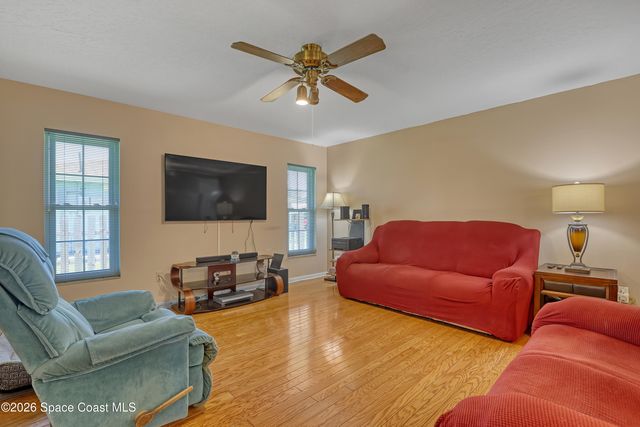 1354 Madoc Street NW, Palm Bay, FL 32907
