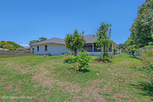 1354 Madoc Street NW, Palm Bay, FL 32907