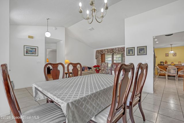 1354 Madoc Street NW, Palm Bay, FL 32907