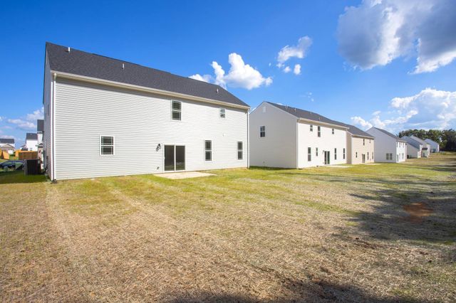 5026 Salient Dr, Spring Hill, TN 37174