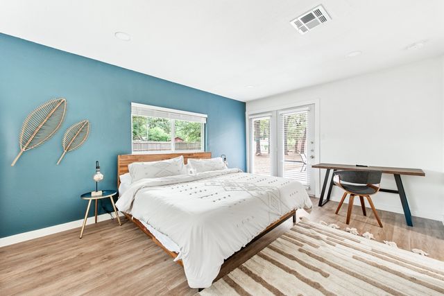 4252 Mccomas Road, Haltom City, TX 76117