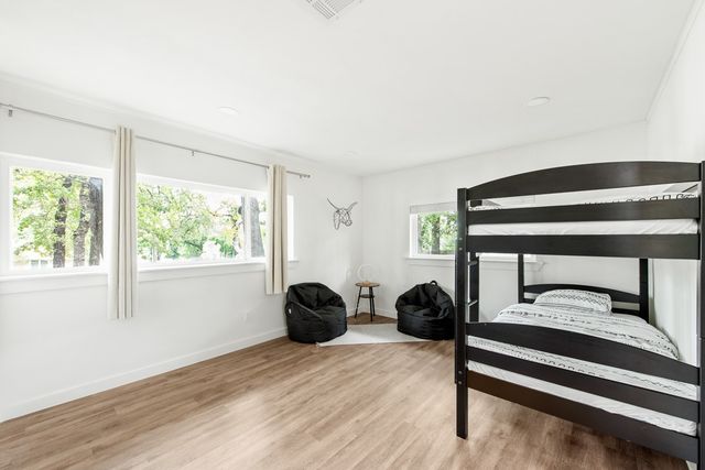 4252 Mccomas Road, Haltom City, TX 76117