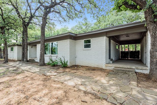 4252 Mccomas Road, Haltom City, TX 76117
