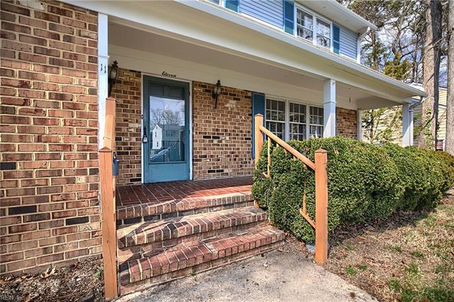11 Cherbourg DR, Newport News, VA 23606